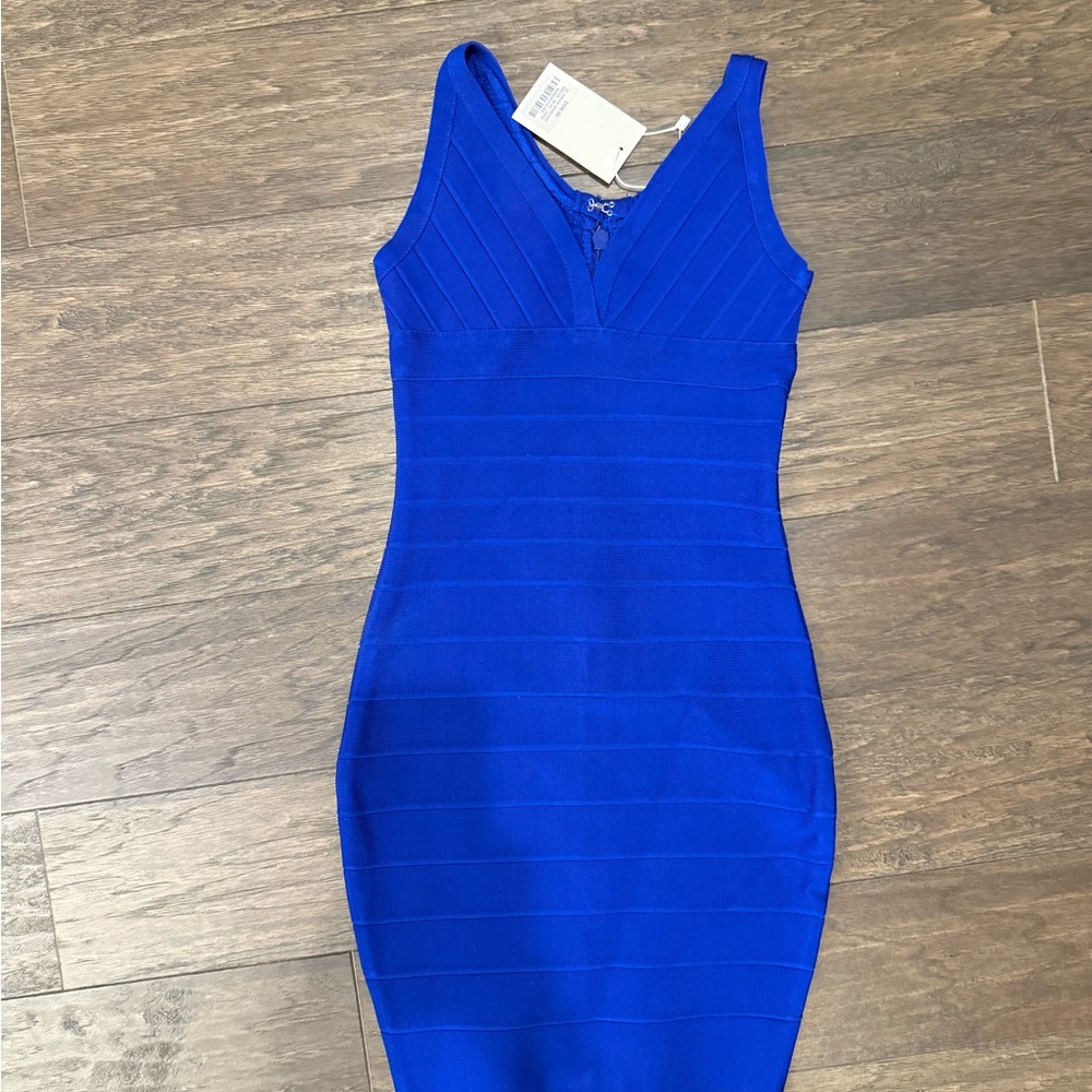 Elegant Blue Sleeveless Dress